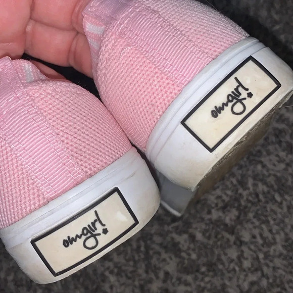 Olivia Miller girl shoes size 2 - Picture 5 of 5